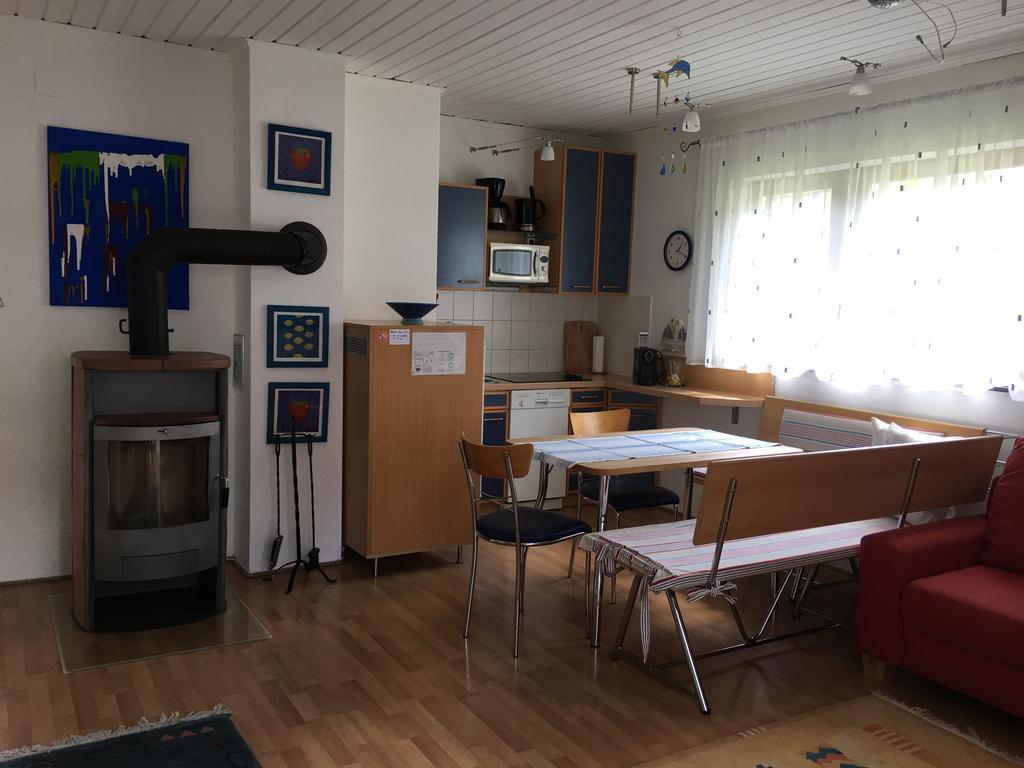 Ferienbungalow Weber Velden am Woerthersee Exterior photo
